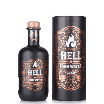 Hell or High Water XO 15 ani + Cutie Cadou 0.7L
